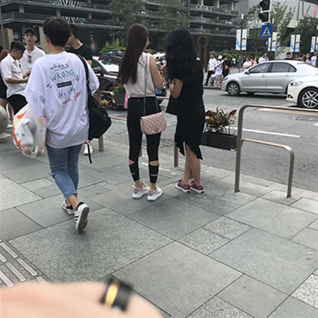 图片[3]-【辉辉赛贴】黑色紧身健身裤漂亮mm-流行馆