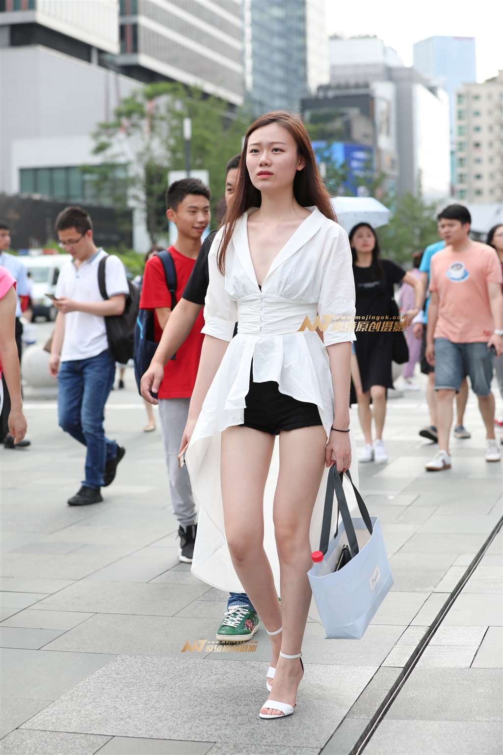 【辉辉赛贴】长腿小姐姐-流行馆