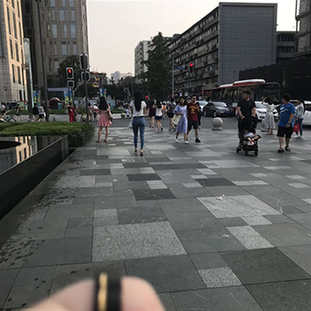 图片[3]-【辉辉赛贴】紧身牛仔裤mm-街拍流行馆