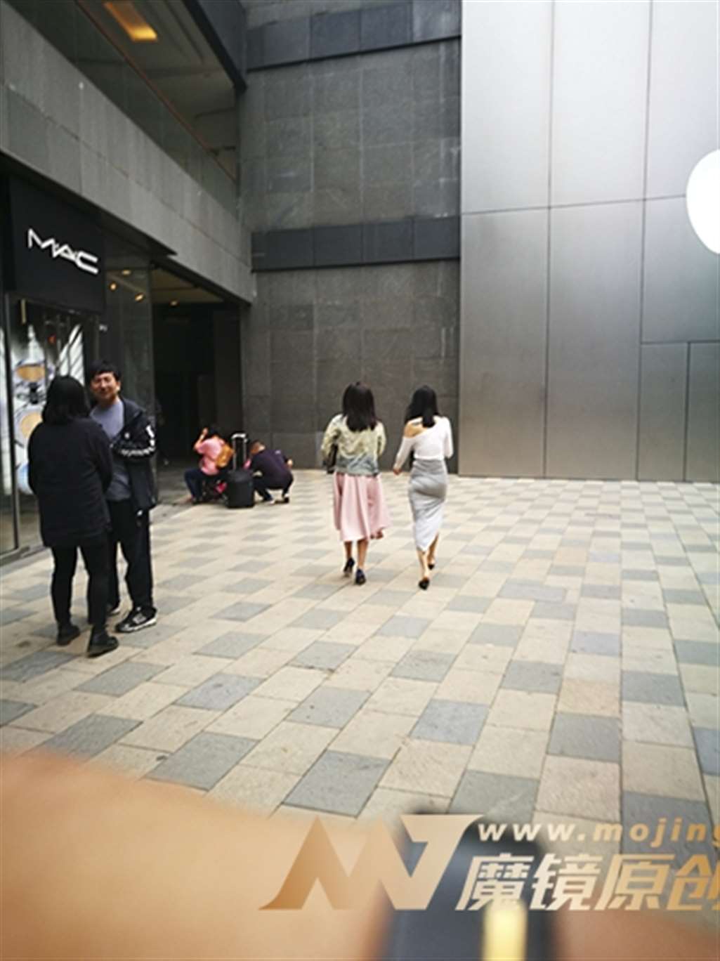 图片[2]-【赛德克赛帖】个性开衩裙 精致女郎-流行馆