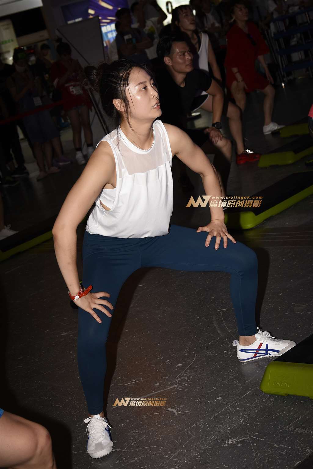 【咔喳赛贴】腰胯锻炼-流行馆