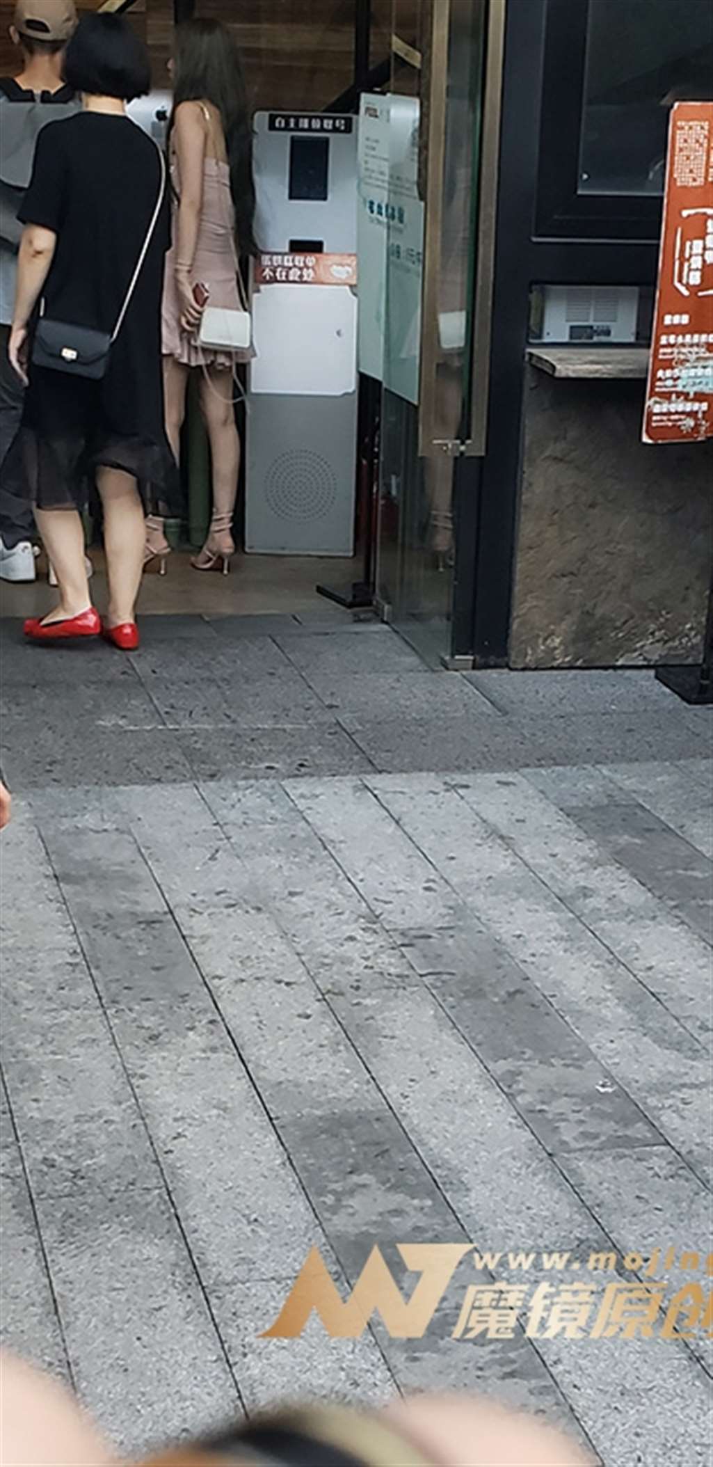 图片[3]-【凯恩赛帖】性感贴身短裙-流行馆