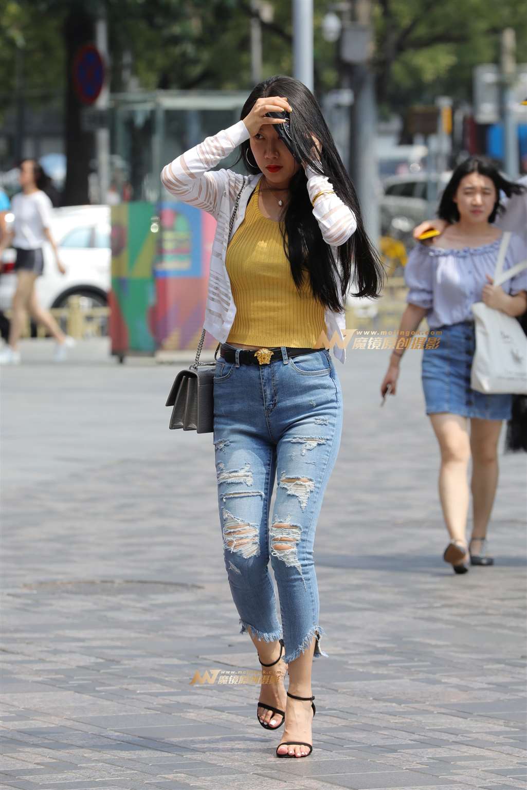图片[4]-【视觉冲击赛帖】烈日炎炎，紧牛美女也怕晒-流行馆