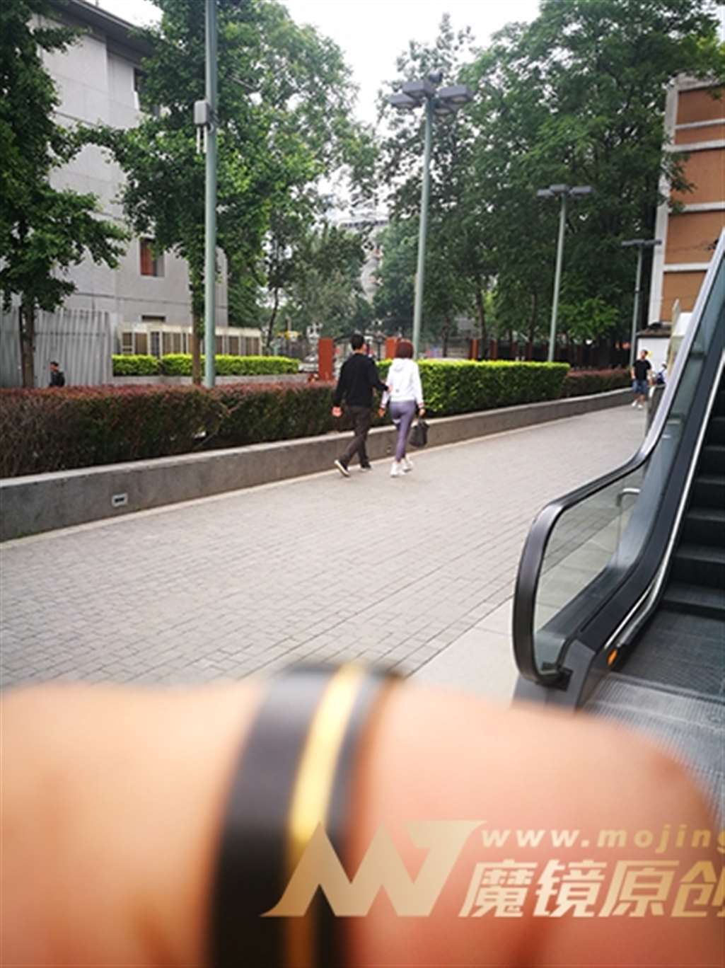 图片[2]-【赛德克赛帖】紧致深灰瑜珈裤少妇-流行馆