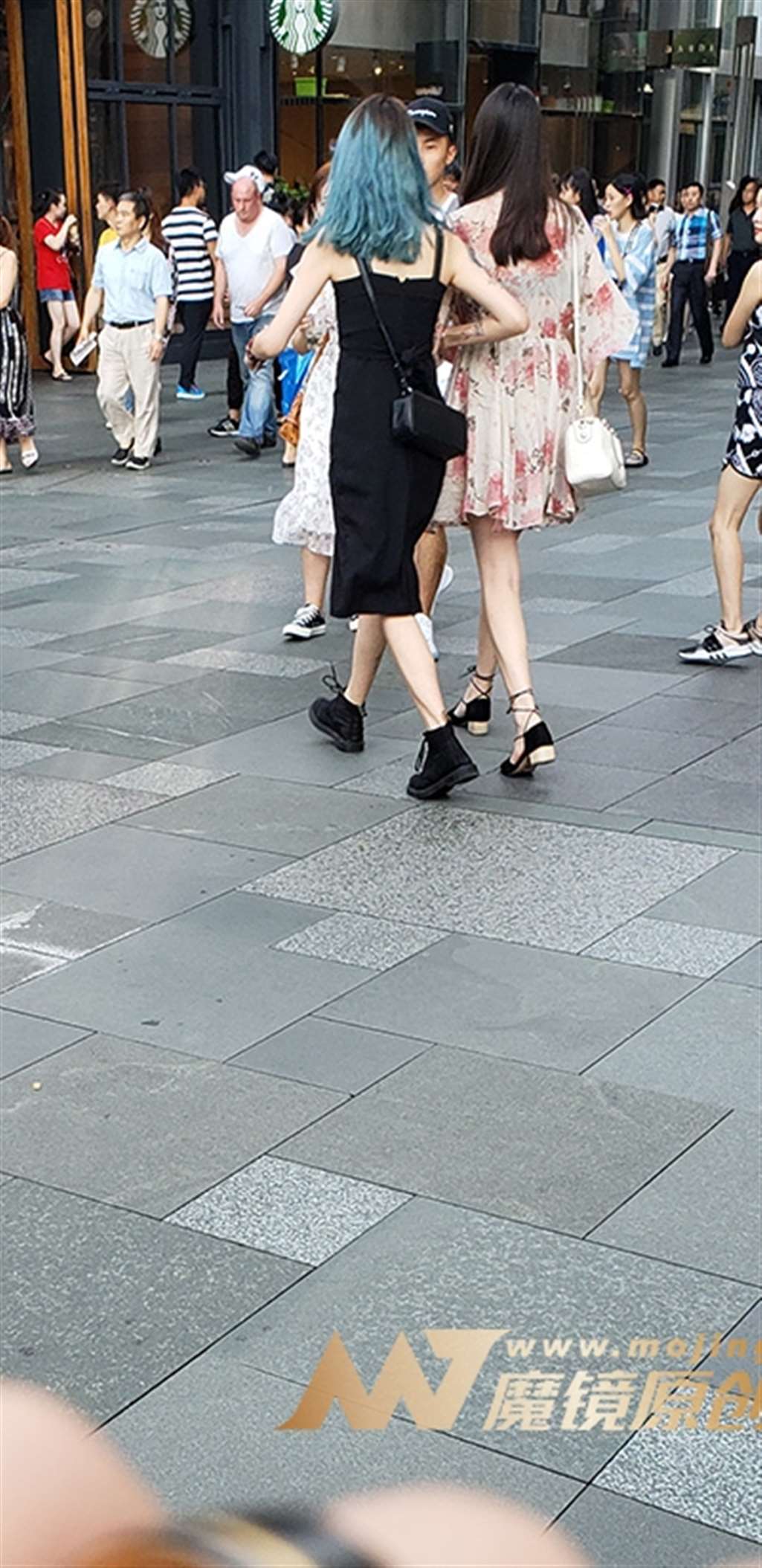 图片[3]-【凯恩赛帖】清新美丽的花裙女孩-流行馆
