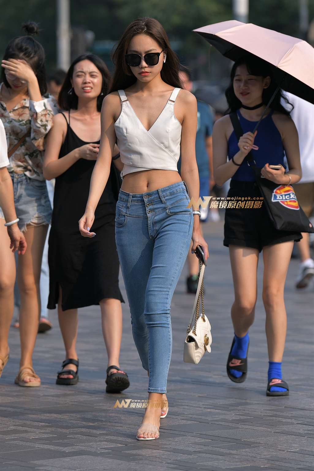 图片[4]-【红石赛帖】牛仔裤长腿美女-流行馆