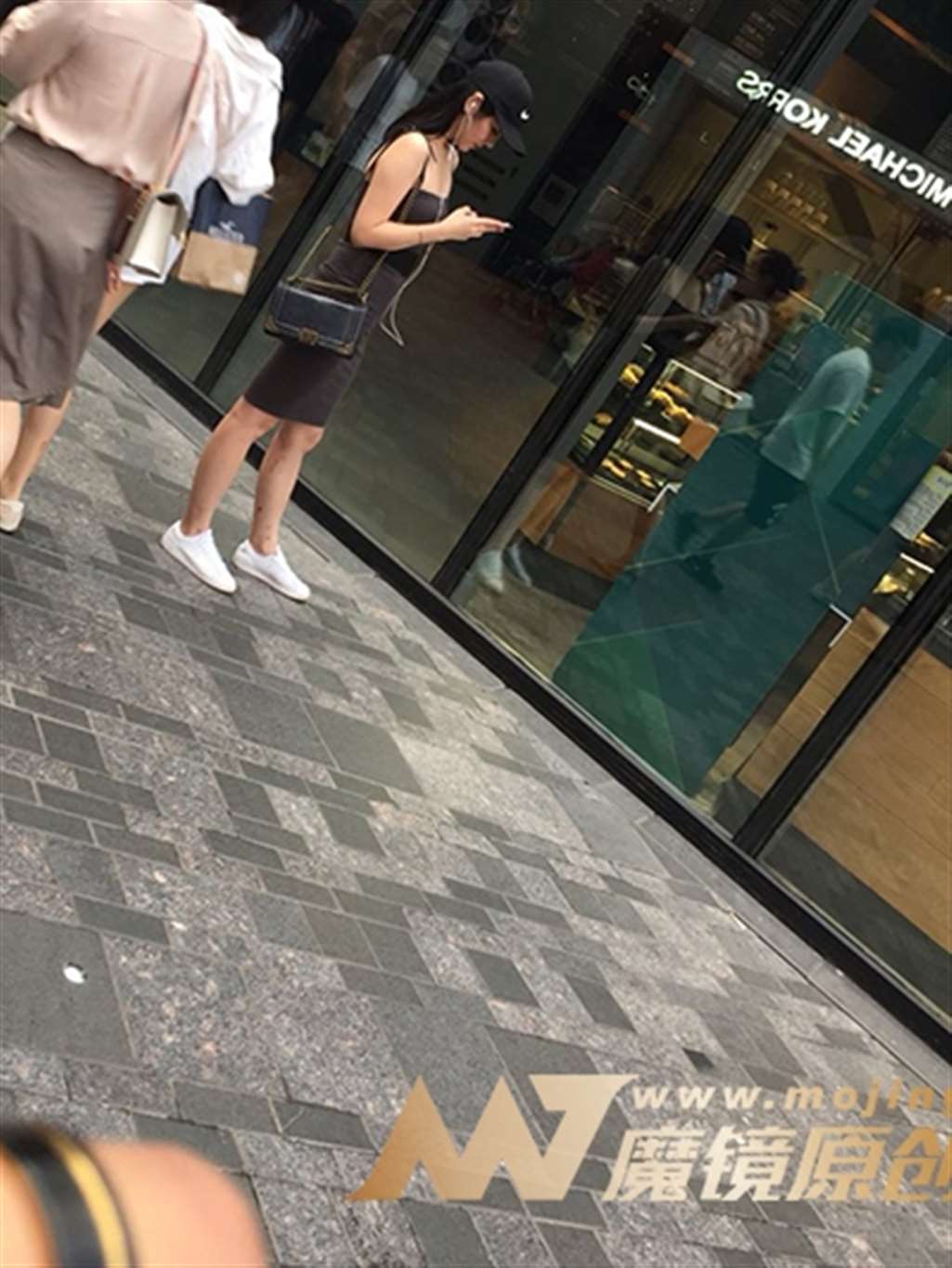 图片[3]-【红石赛帖】超漂亮的一个美女-流行馆