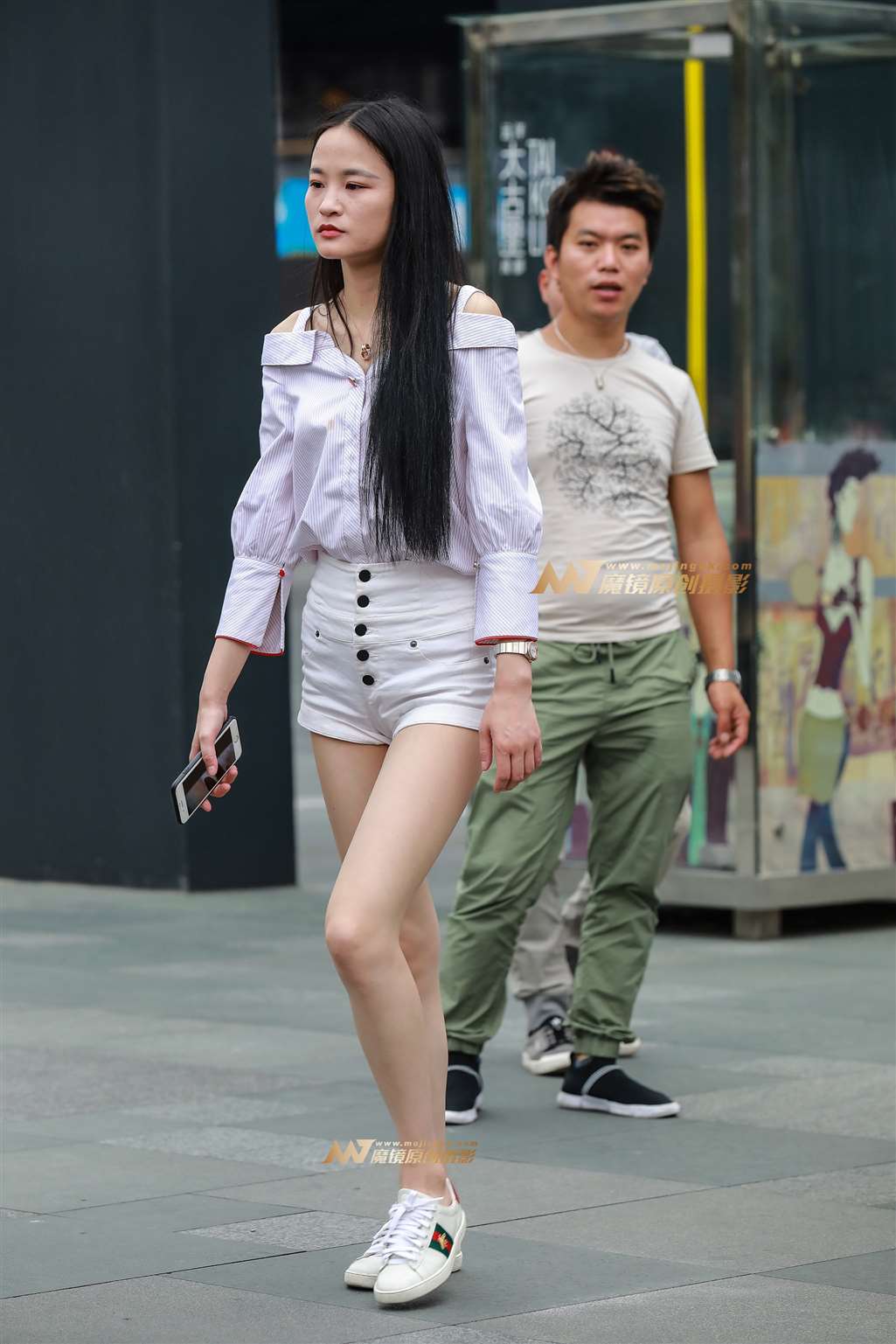 【视觉冲击赛帖】苗条大长腿，热裤MM-流行馆