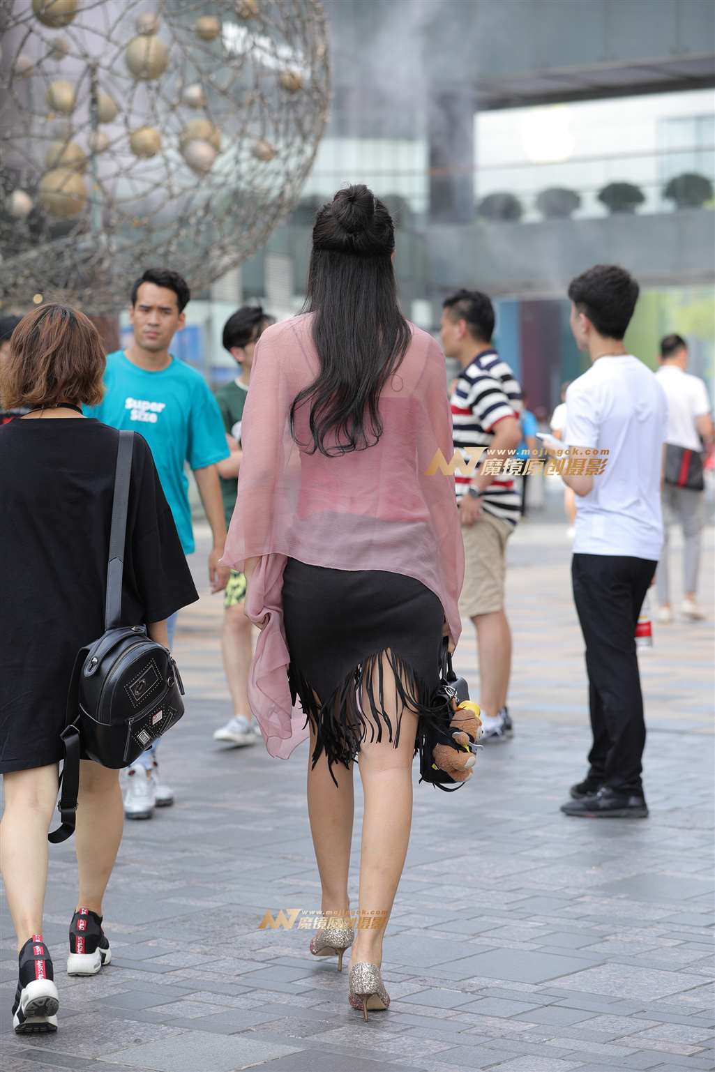 图片[2]-【视觉冲击赛帖】包臀裙，高挑少妇-流行馆