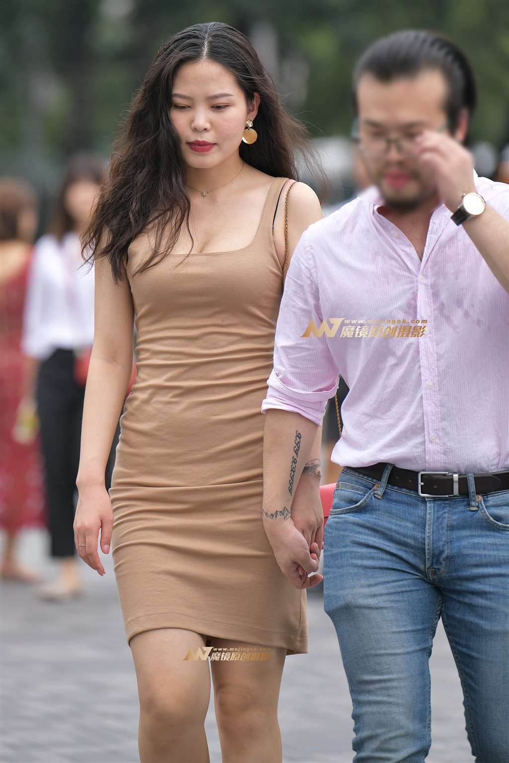 【红石赛帖】性感包臀裙少妇-流行馆