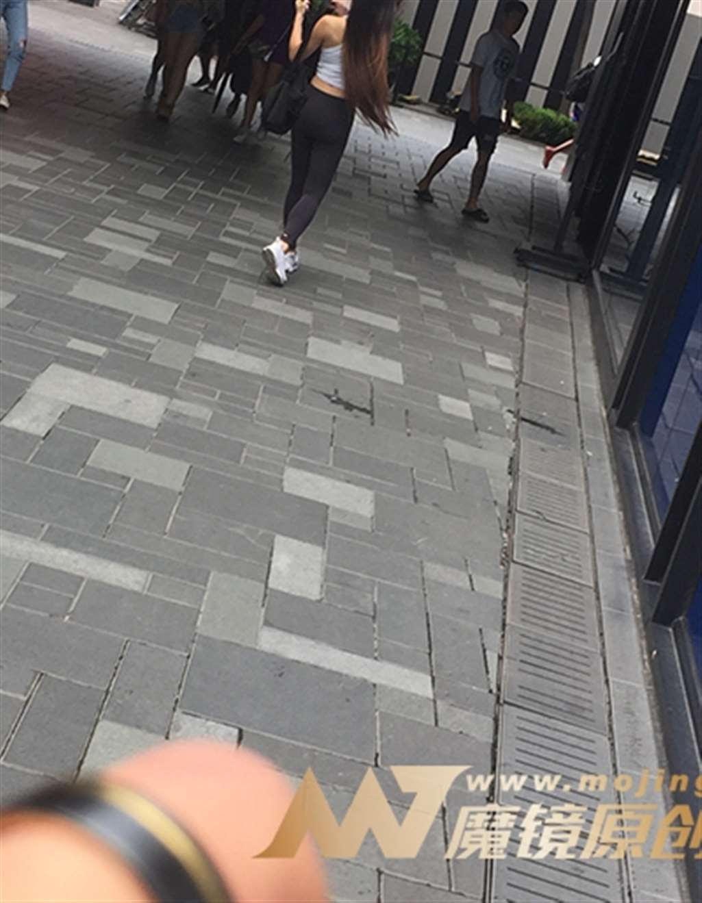 图片[3]-【红石赛帖】超酷紧身裤美女-流行馆