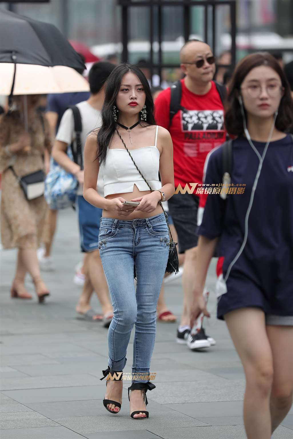 图片[4]-[凯恩赛帖]性感露脐-街拍流行馆