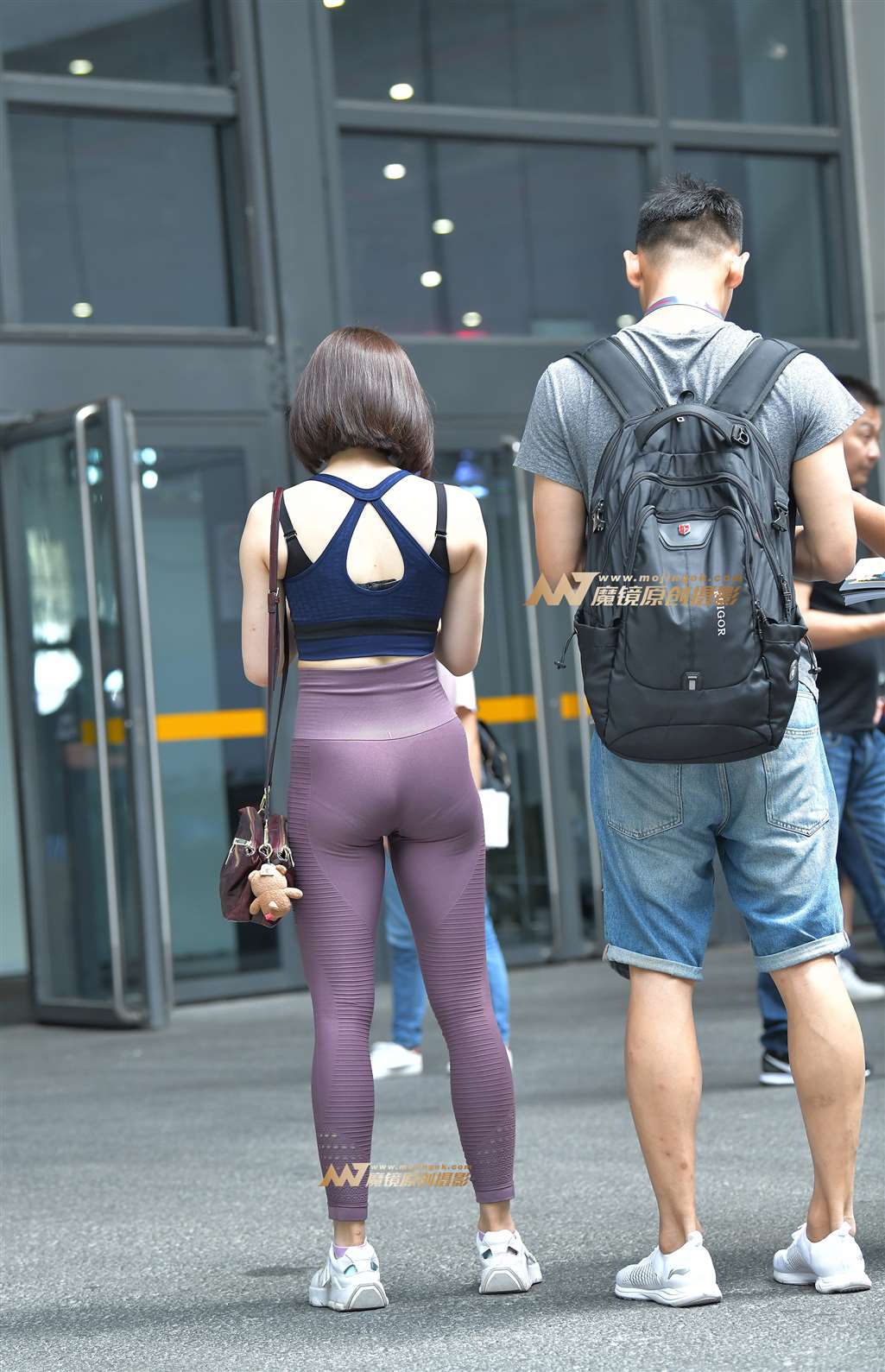 图片[2]-【街拍之魂赛帖】笑起来有点迷人呀-流行馆