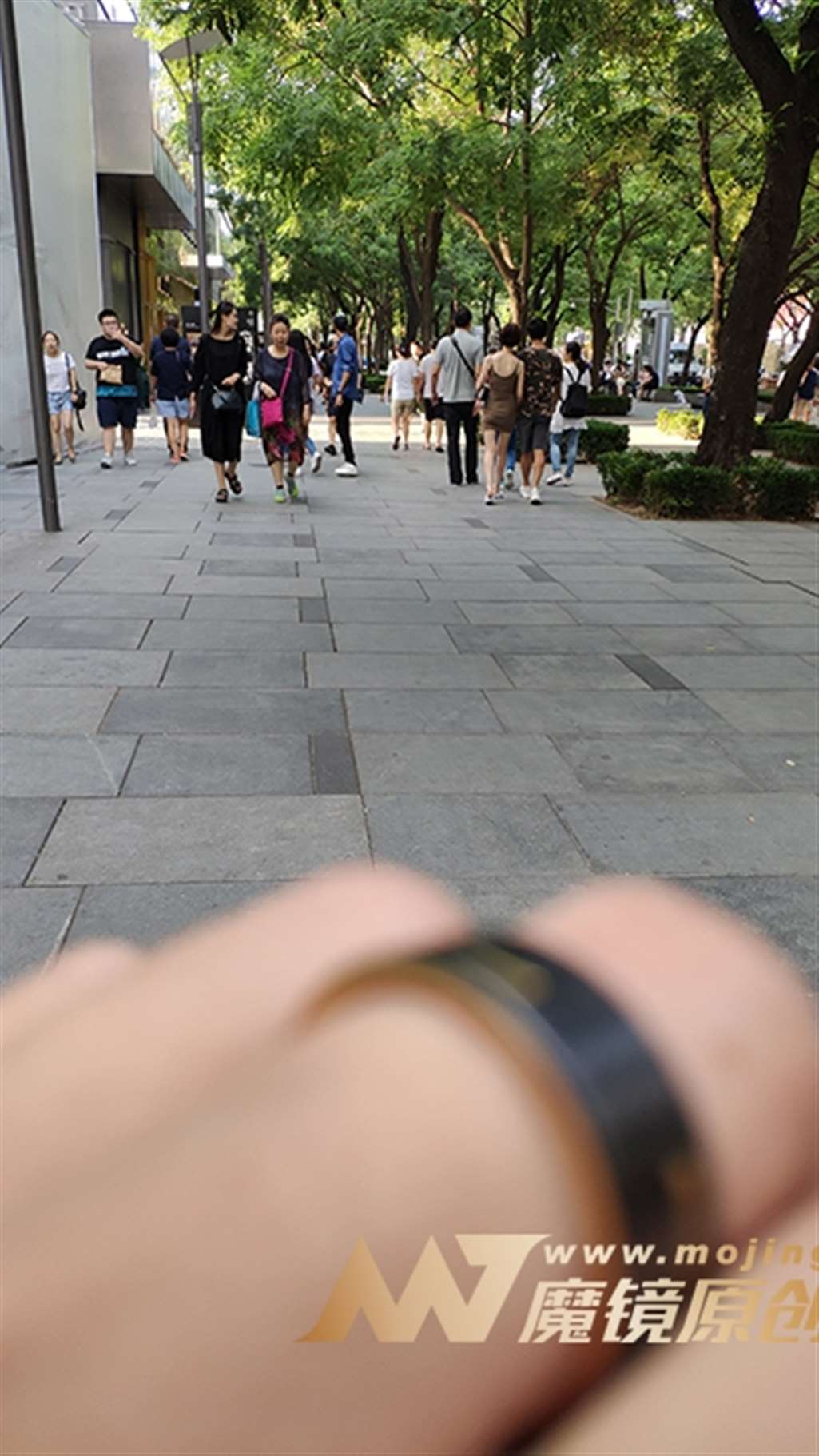 图片[3]-【久久赛帖】吊带包臀裙美女-流行馆