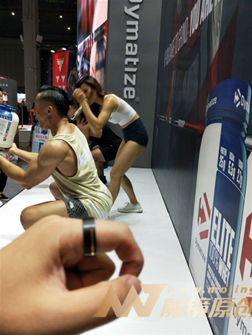 图片[3]-【欧阳幽明赛帖】非常活泼的热裤美女主持-流行馆