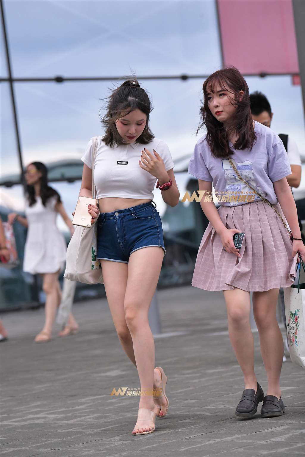 图片[4]-【街拍之魂赛帖】迷人大长腿-流行馆