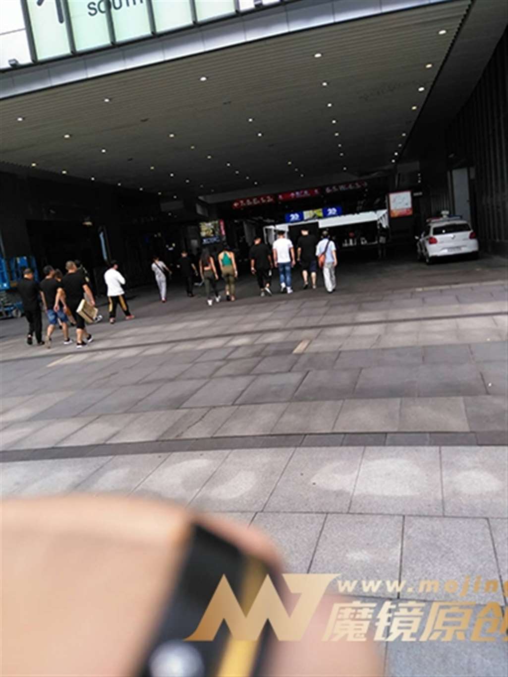 图片[3]-【街拍之魂赛帖】不需要解释的狂追-流行馆