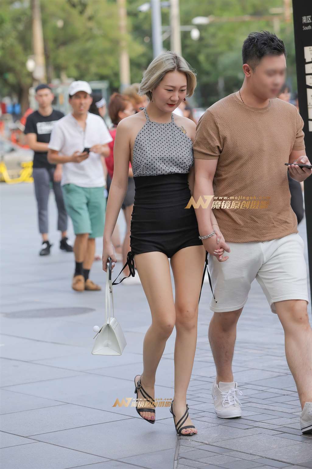 图片[4]-【视觉冲击赛帖】美背，性感肚兜女友-流行馆