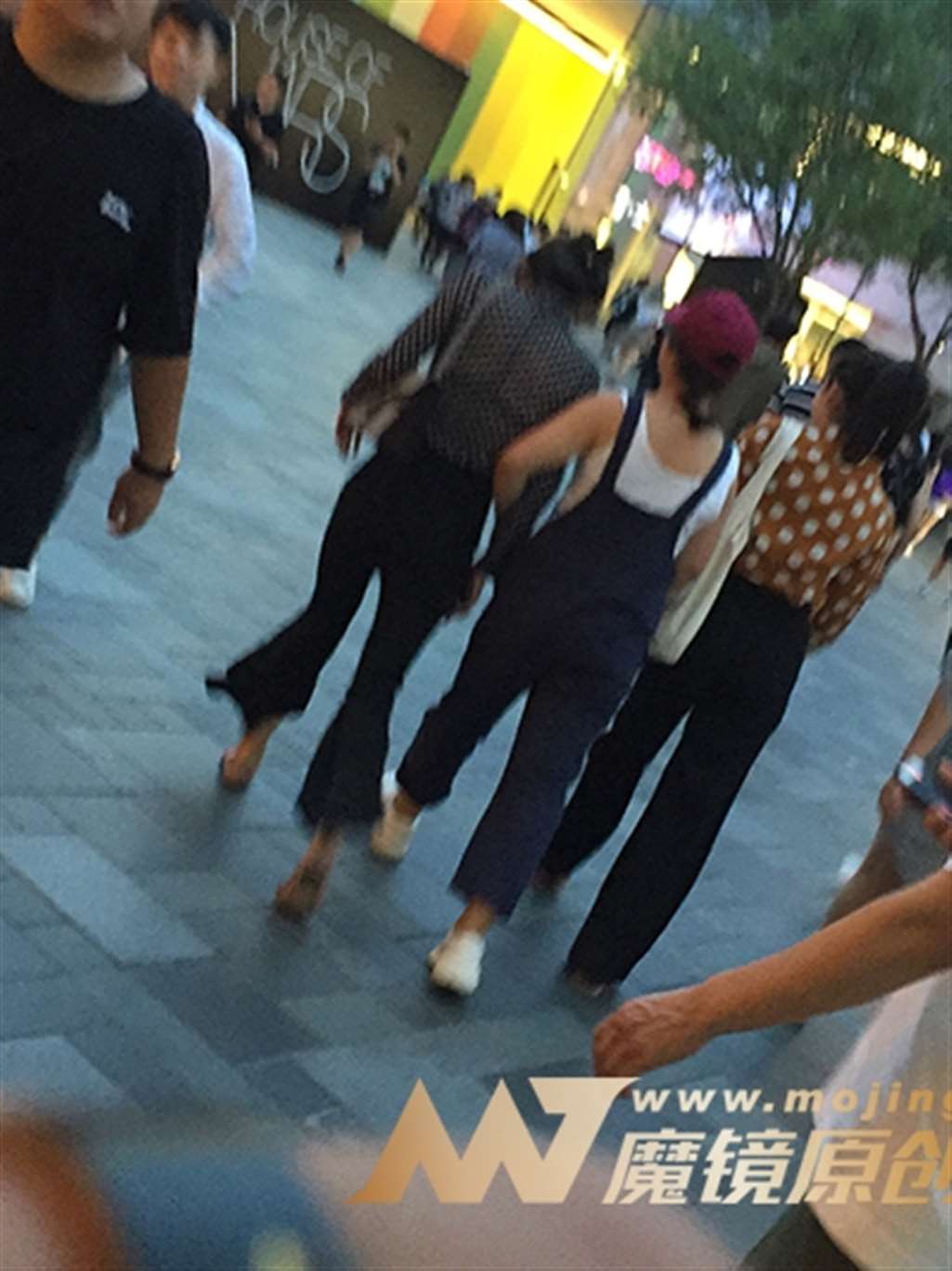 图片[3]-【红石赛帖】q夜拍漂亮高颜值美女-流行馆