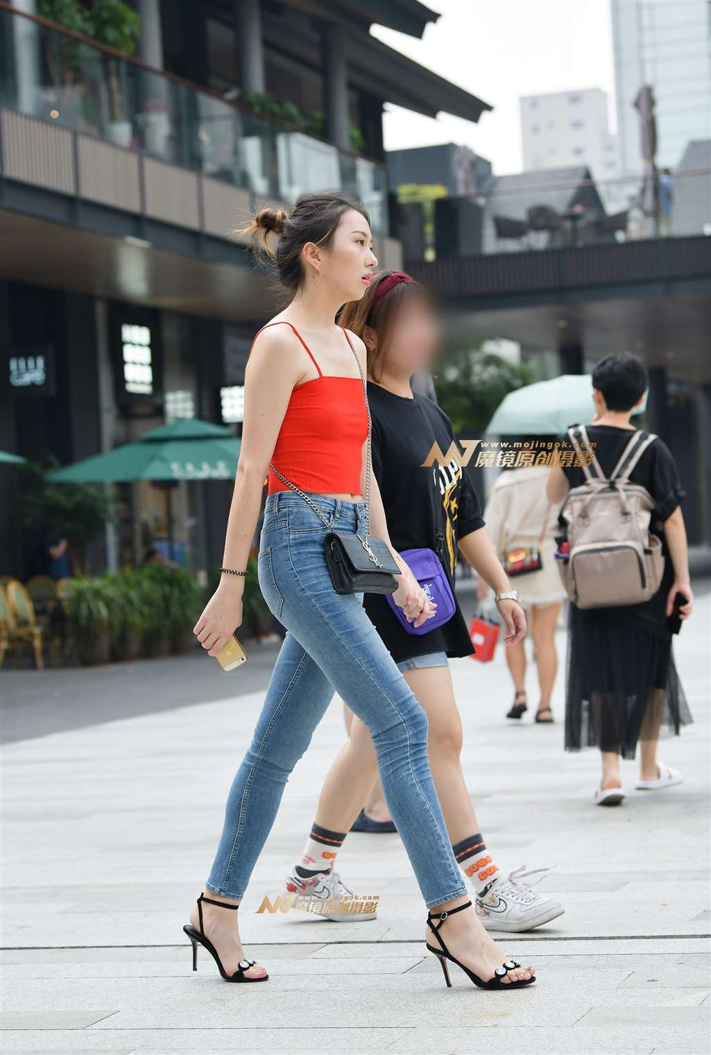 图片[4]-【街拍之魂赛帖】又遇牛仔大长腿-流行馆