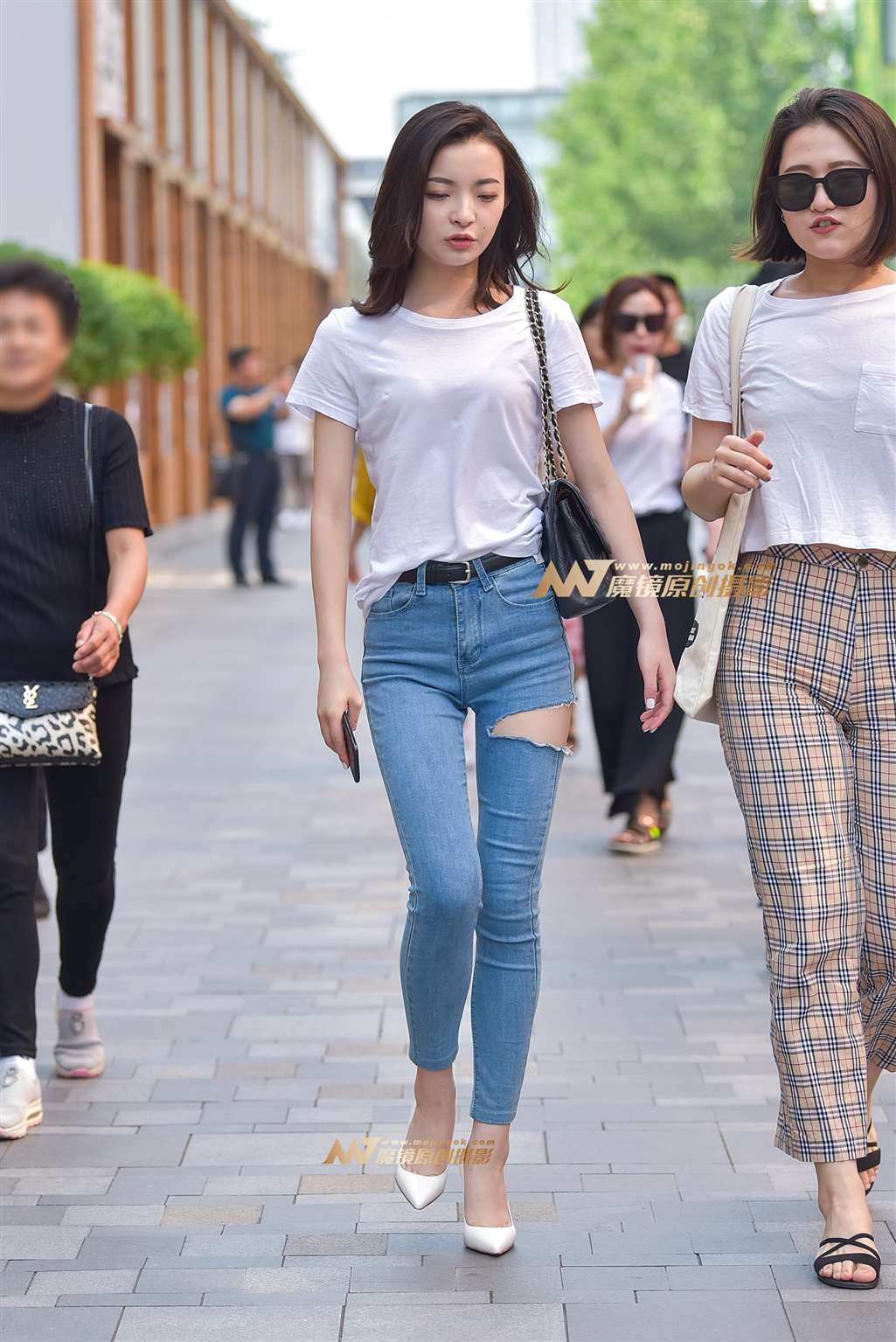图片[4]-性感长腿紧牛美女-流行馆