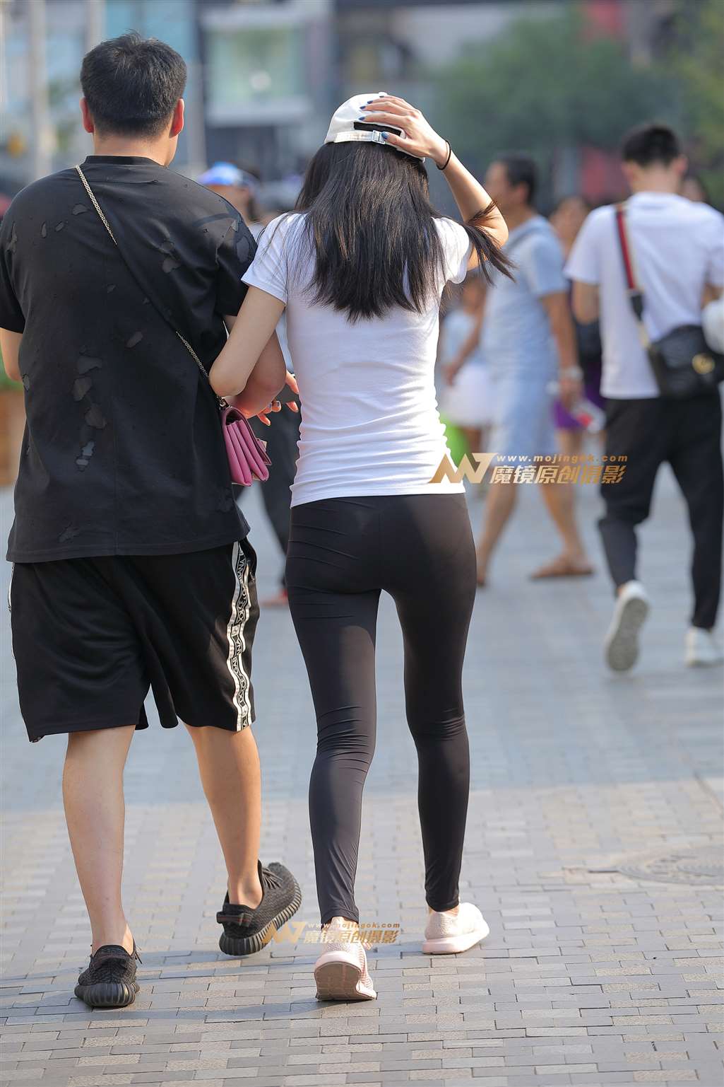 图片[2]-【视觉冲击赛帖】黑白配，紧致打扮，女友-流行馆