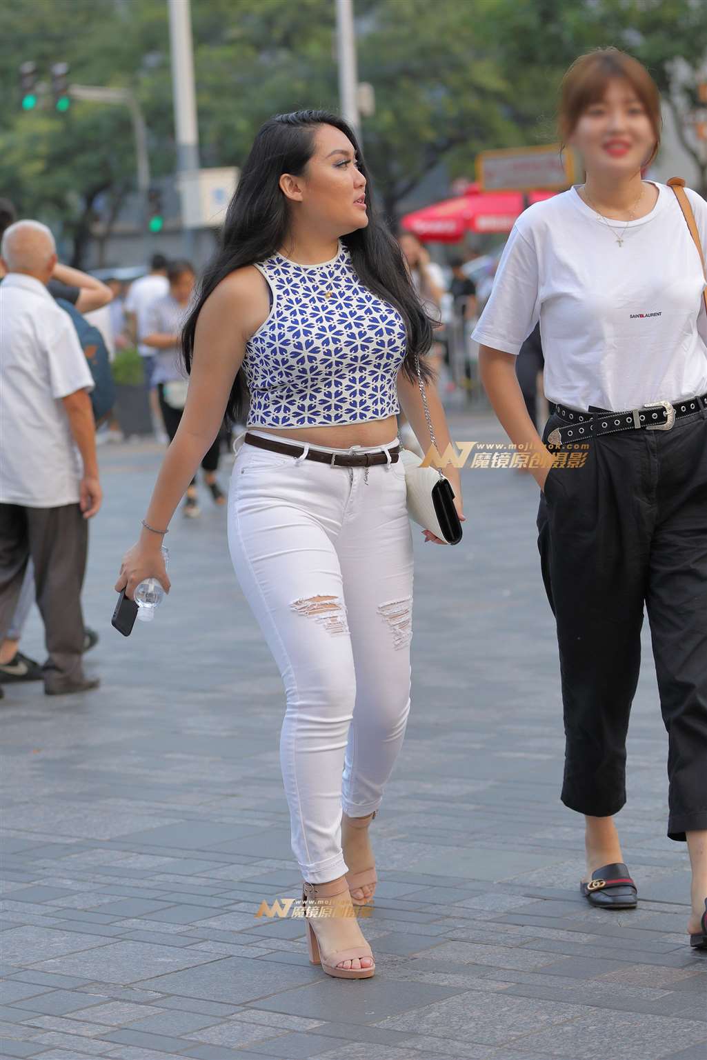 图片[3]-紧致白裤，丰腴的熟女-流行馆