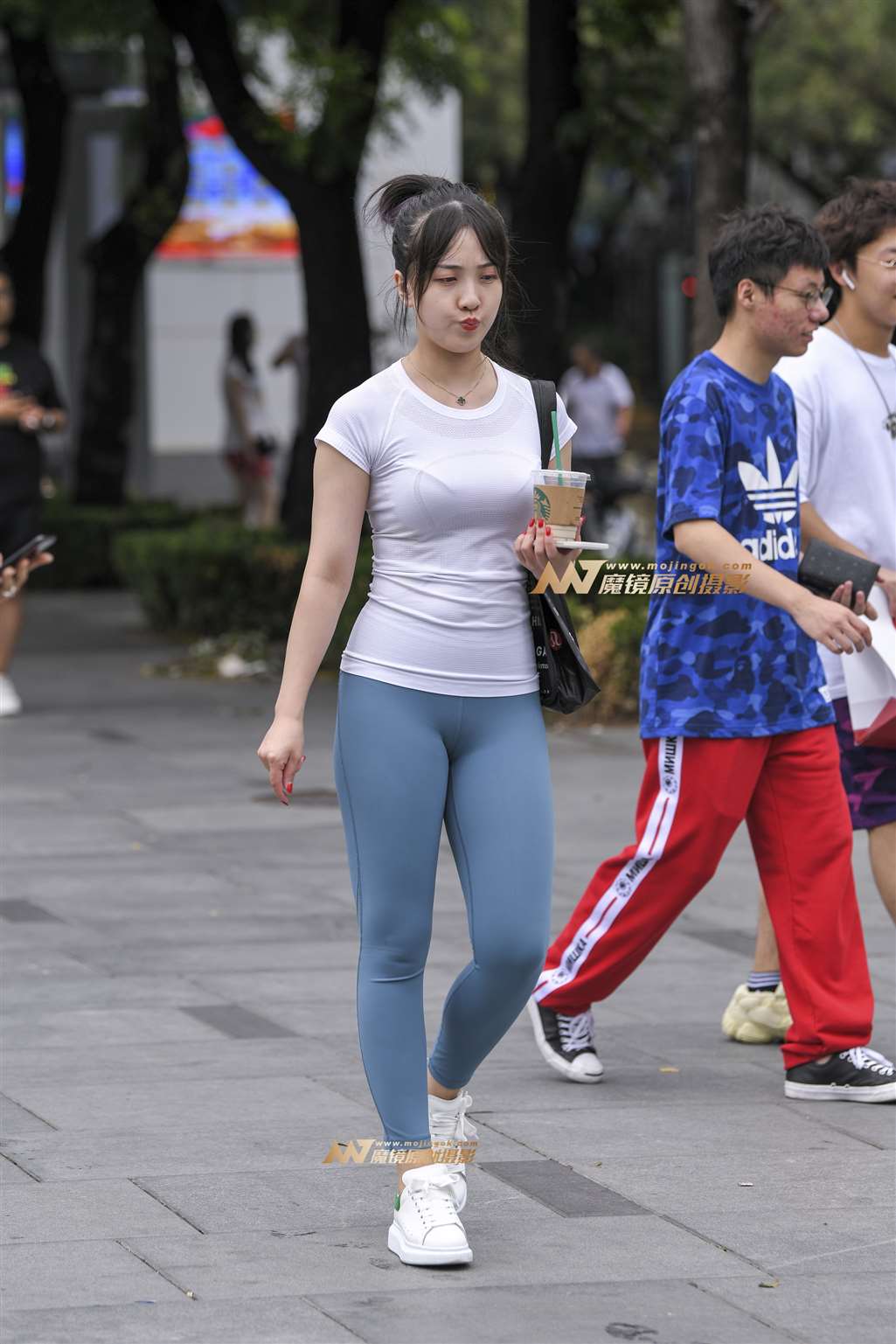 图片[5]-【久久赛帖】浅蓝色瑜伽裤美女-流行馆