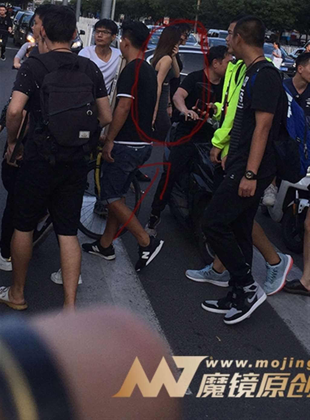 图片[3]-【红石赛帖】身材性感笑容很甜的美女-流行馆