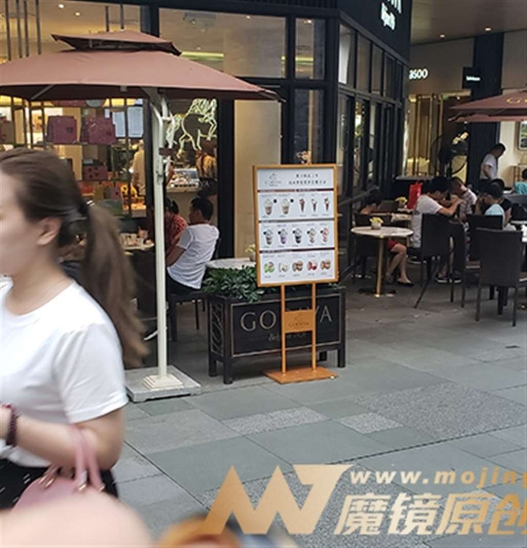 图片[3]-【凯恩赛贴】有点肉感的热裤女孩-流行馆