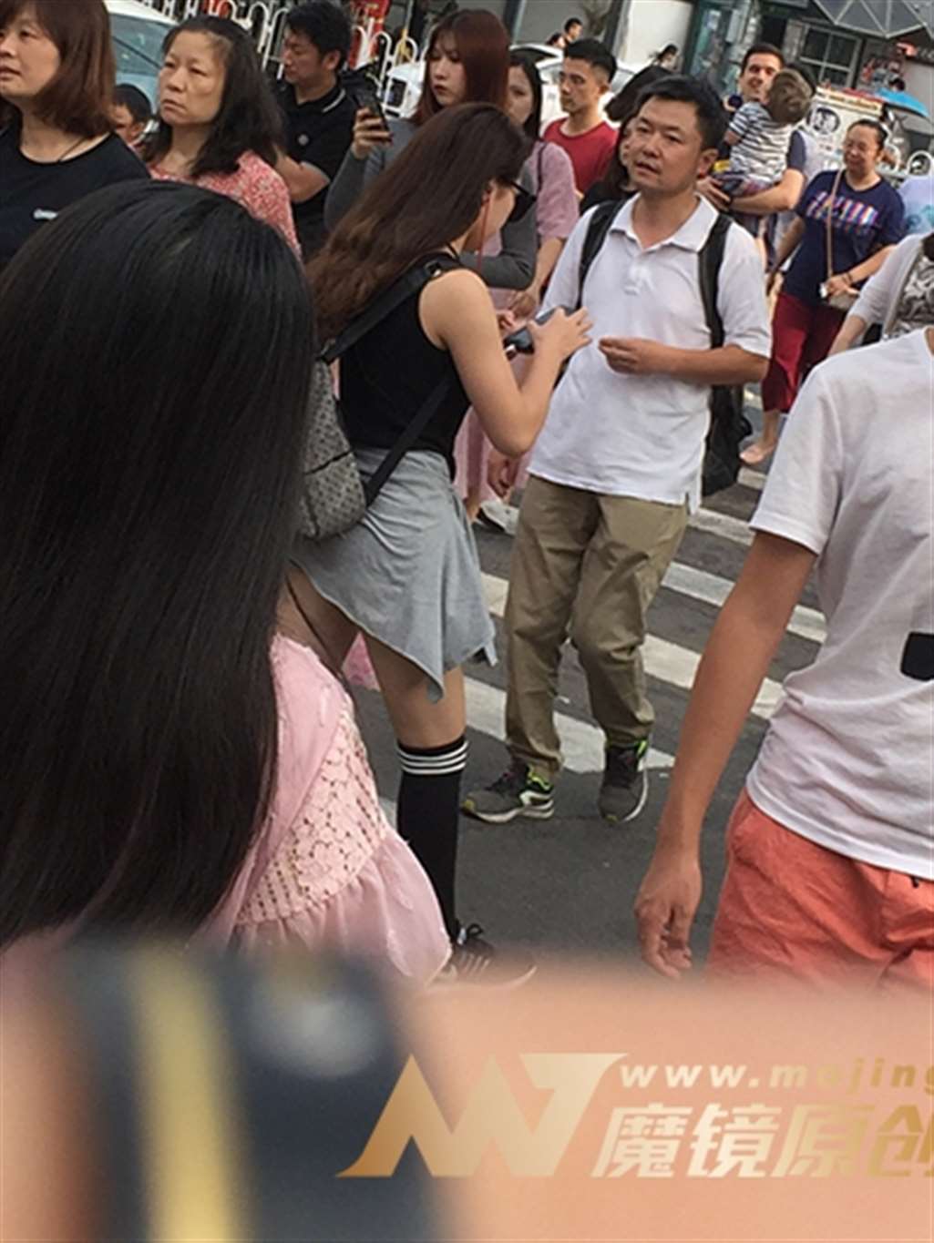 图片[3]-【红石赛帖】热裤小妹-流行馆