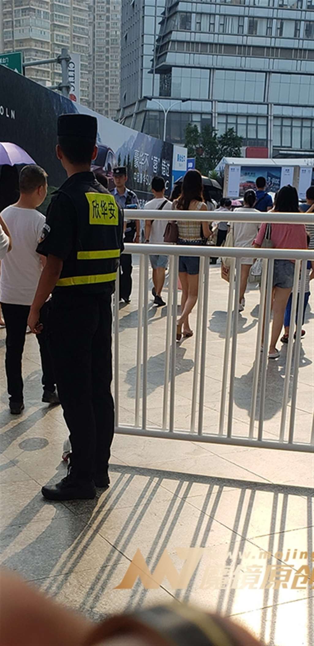 图片[4]-【凯恩赛帖】长腿俏丽美女-流行馆