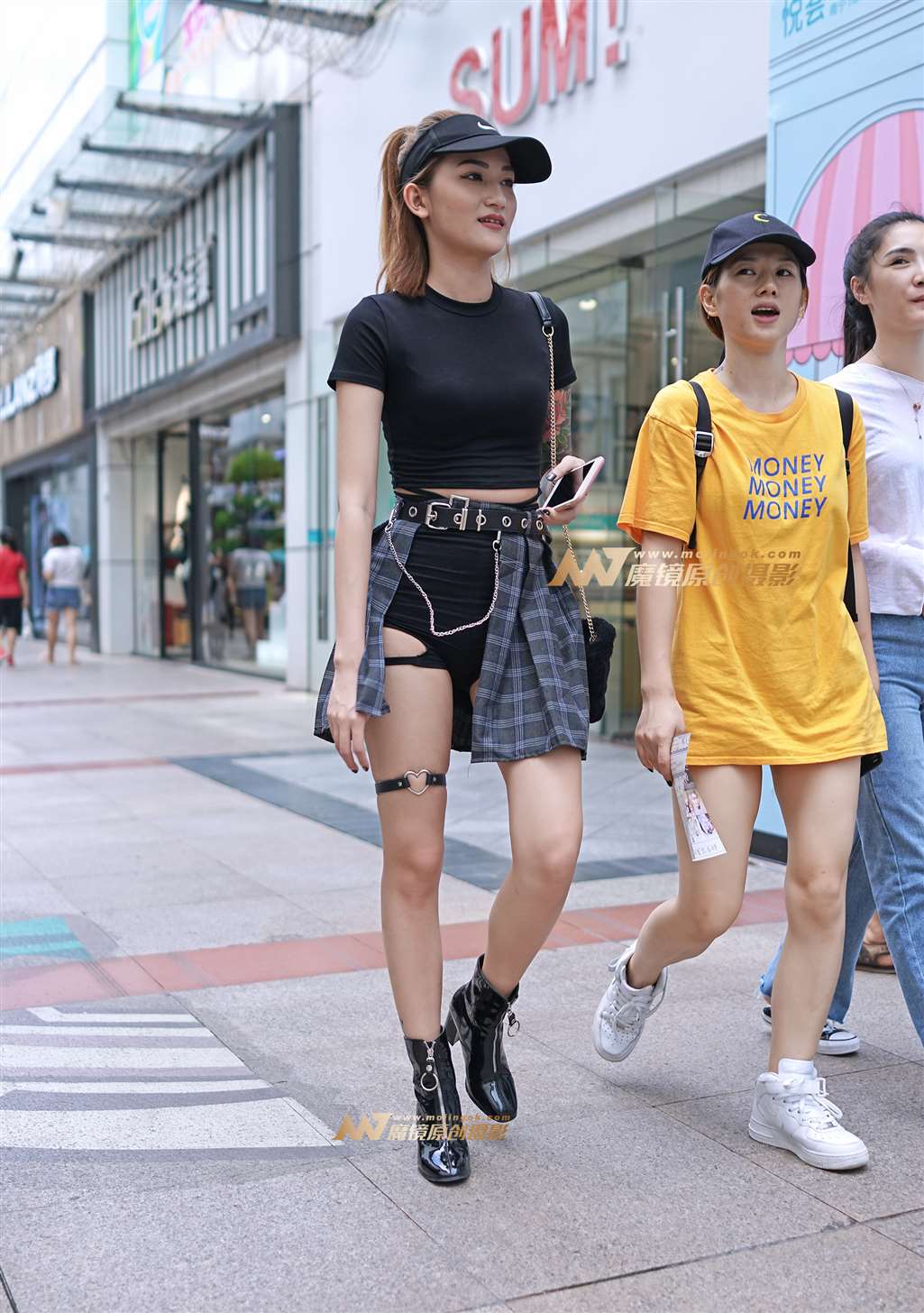 时尚高跟短裙-流行馆