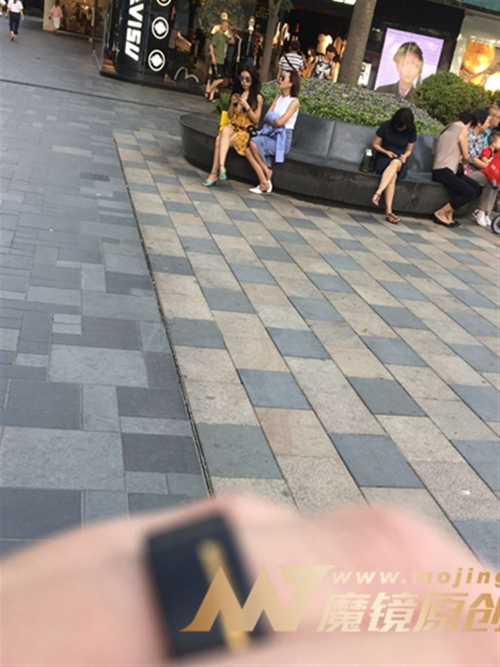 图片[3]-【神摄手赛帖】低胸吊带黄裙-流行馆