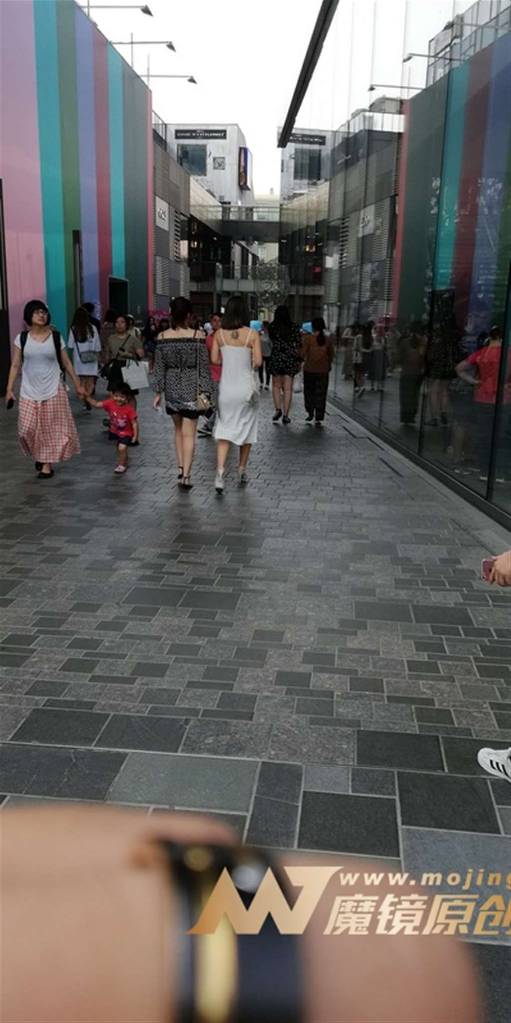 图片[3]-【视觉冲击赛贴】夏日清凉美眉-流行馆