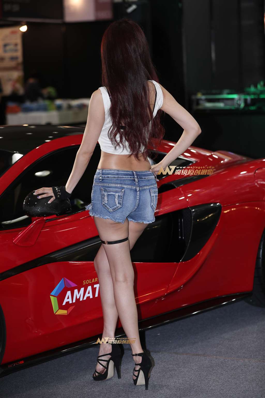 图片[2]-[辉辉赛贴-韩国改装车展]可爱的热裤车模-流行馆
