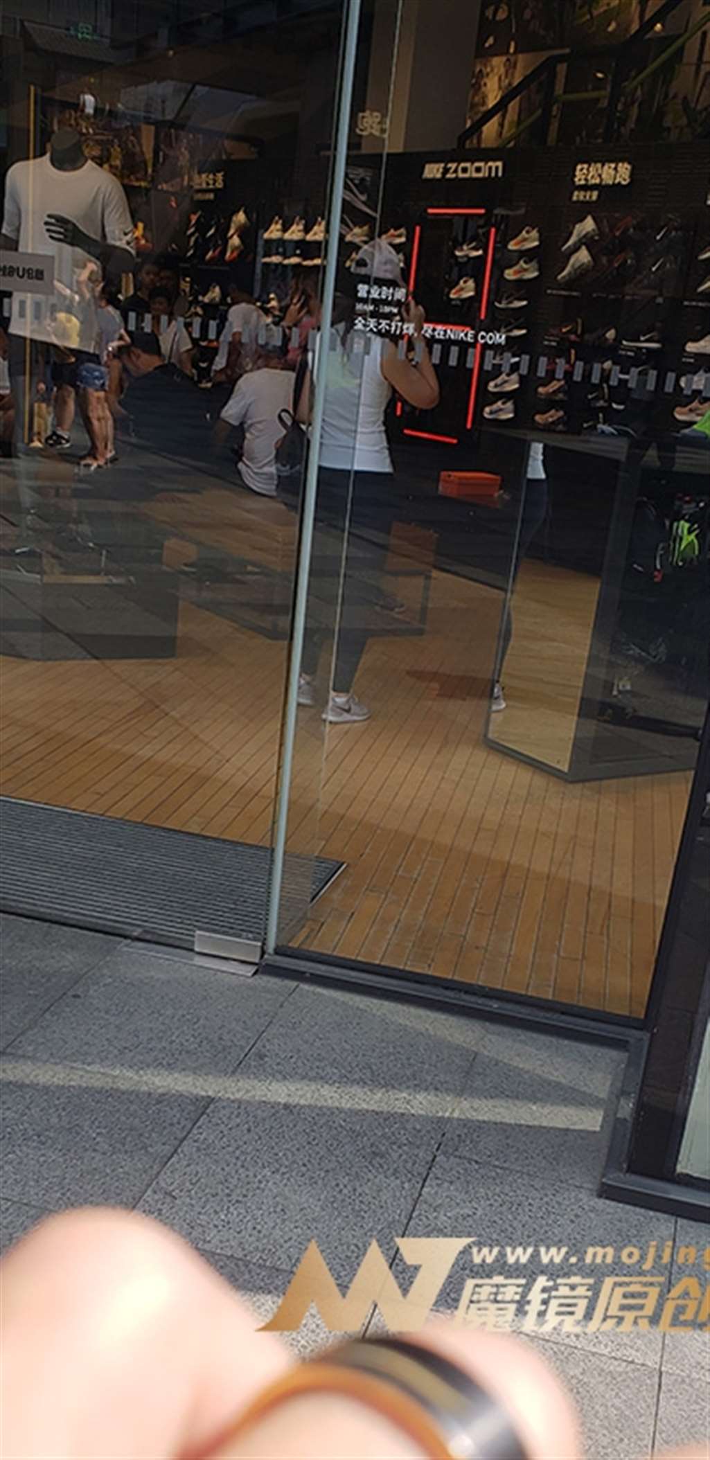 图片[3]-【凯恩赛帖】开朗笑容灿烂的健身女孩-流行馆