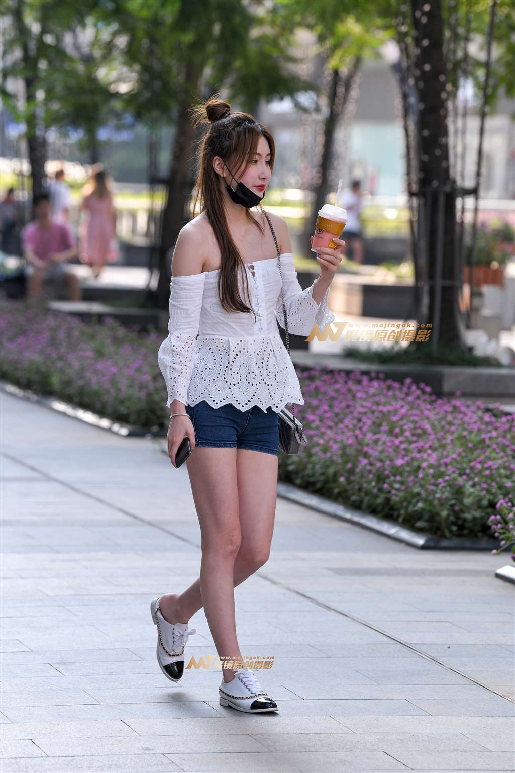 【久久赛帖】一字肩大长腿美女-流行馆