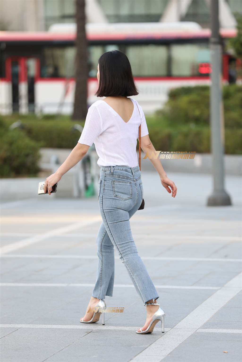 图片[2]-[辉辉赛贴]牛仔裤少妇-流行馆