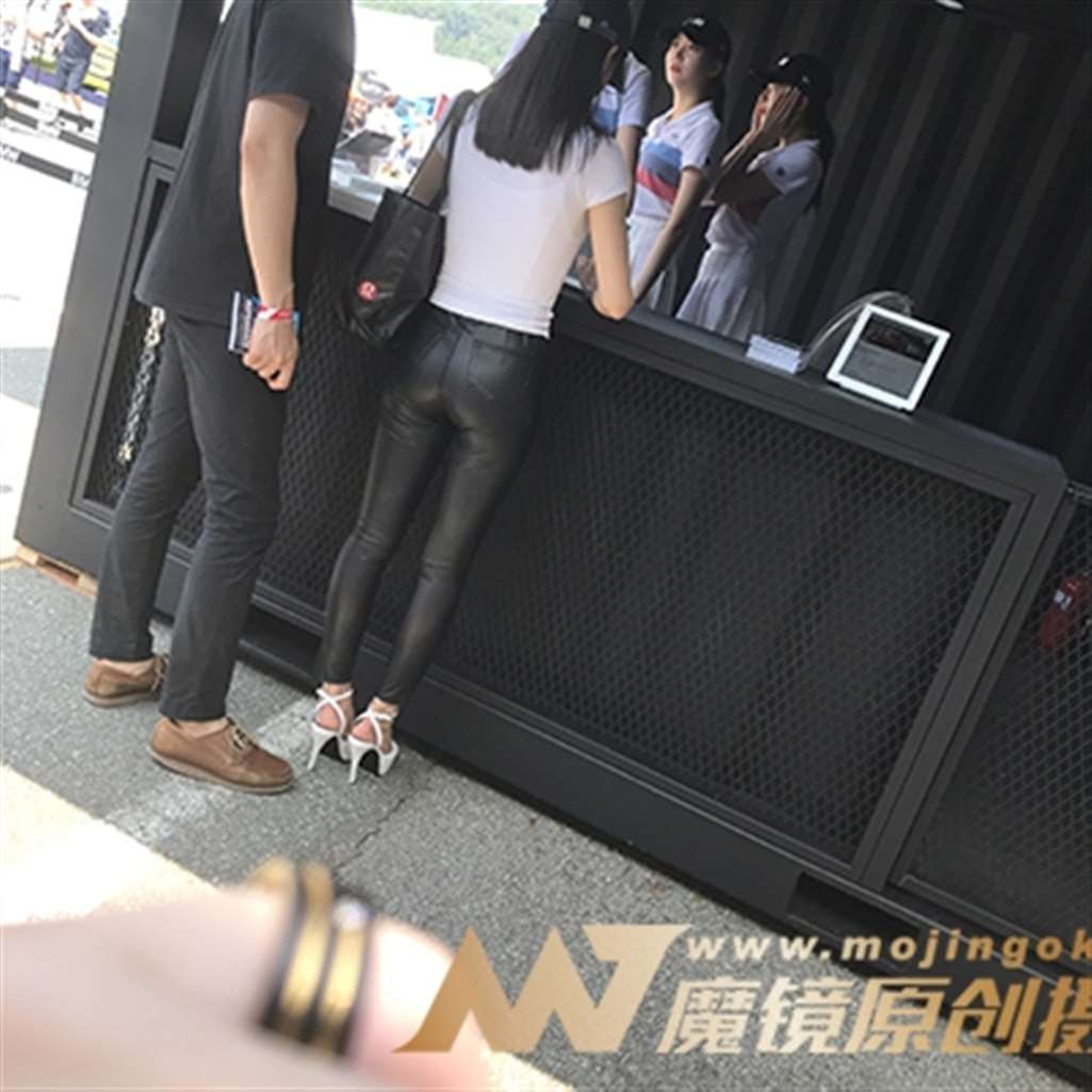 图片[3]-[辉辉赛贴]极品皮裤好身材漂亮小姐姐-流行馆