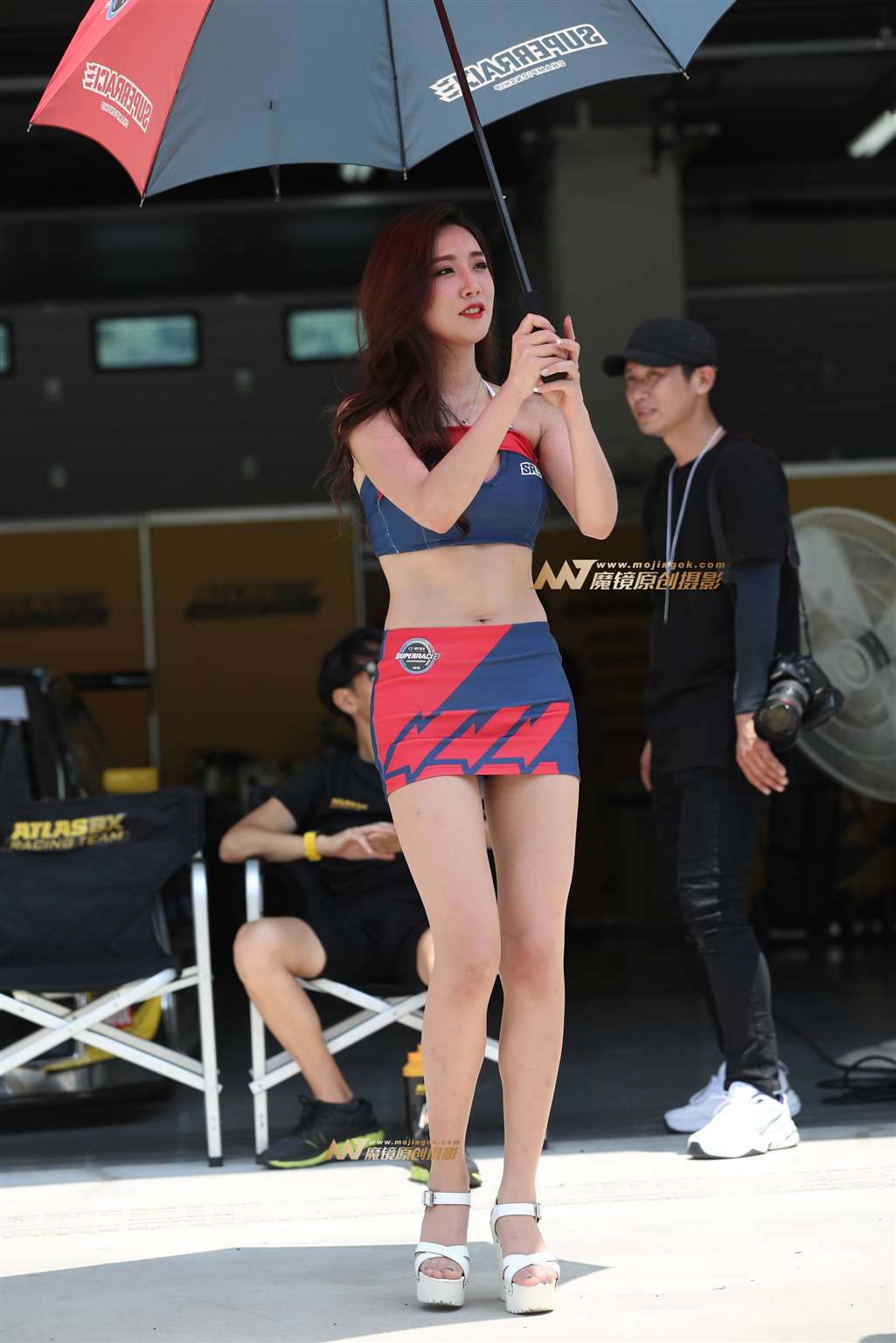 图片[5]-[辉辉赛贴]漂亮的肉丝美腿赛车女神小姐姐-流行馆