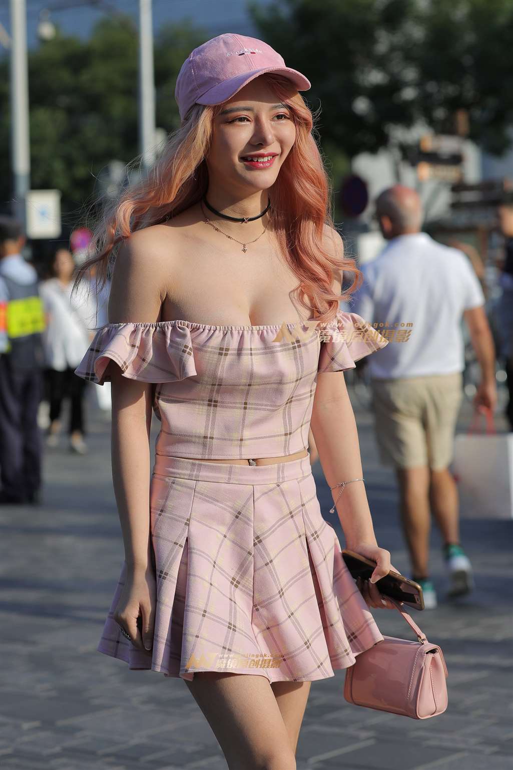 【视觉冲击赛贴】漂亮，性感，萌萌哒-街拍流行馆