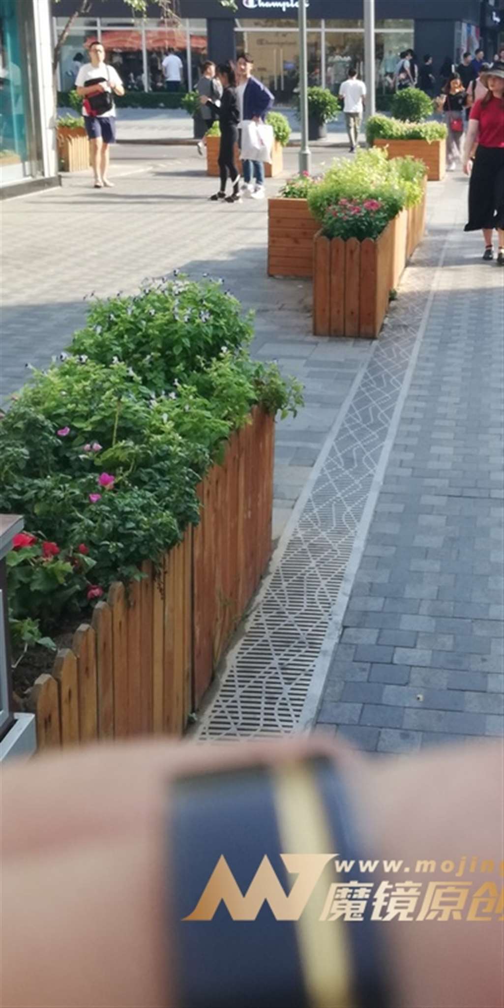 图片[3]-【视觉冲击赛贴】清纯美眉，黑色的诱惑-流行馆