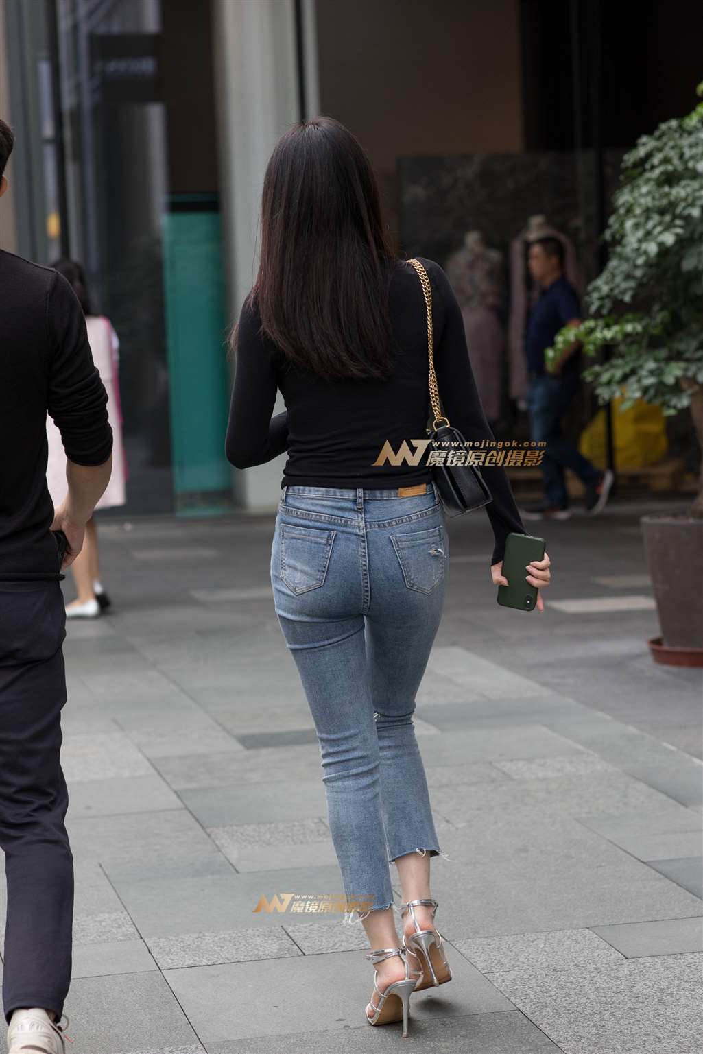 图片[2]-【凯恩赛帖】牛仔高跟美女-流行馆
