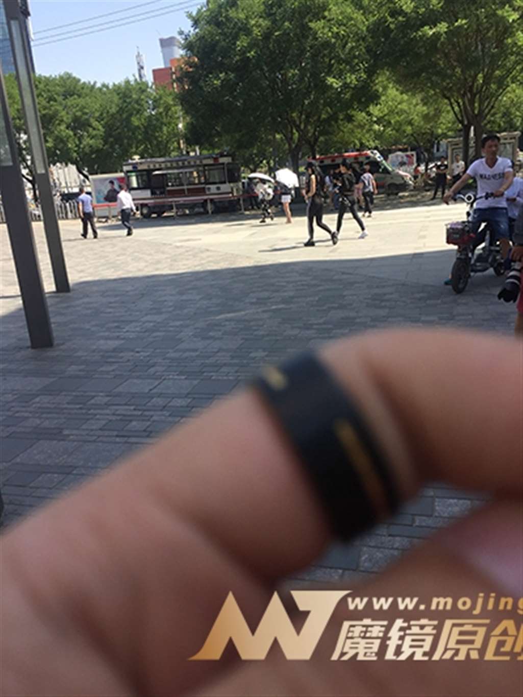 图片[3]-【浅蓝色赛帖】连体健身服的魅力-流行馆