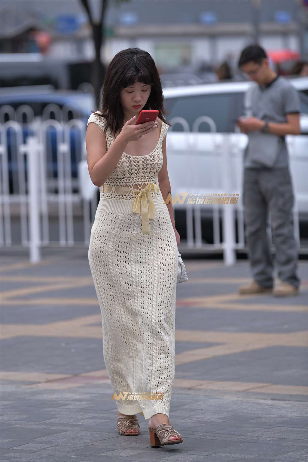 图片[4]-【红石赛帖】镂空性感长裙美女-流行馆