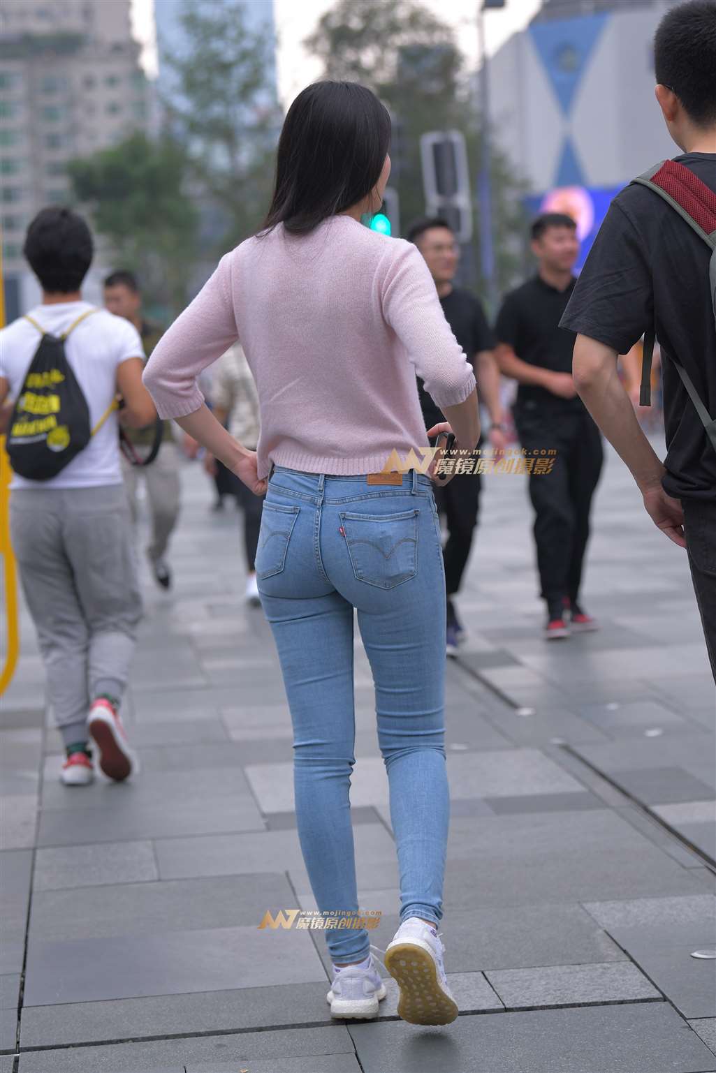 图片[5]-【街拍之魂赛帖】邻家般的紧牛小姐姐-流行馆