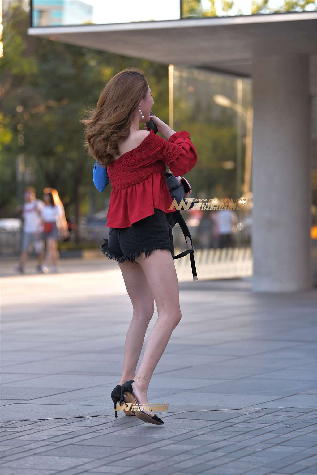图片[5]-【红石赛帖】性感热裤高跟长腿美女-流行馆