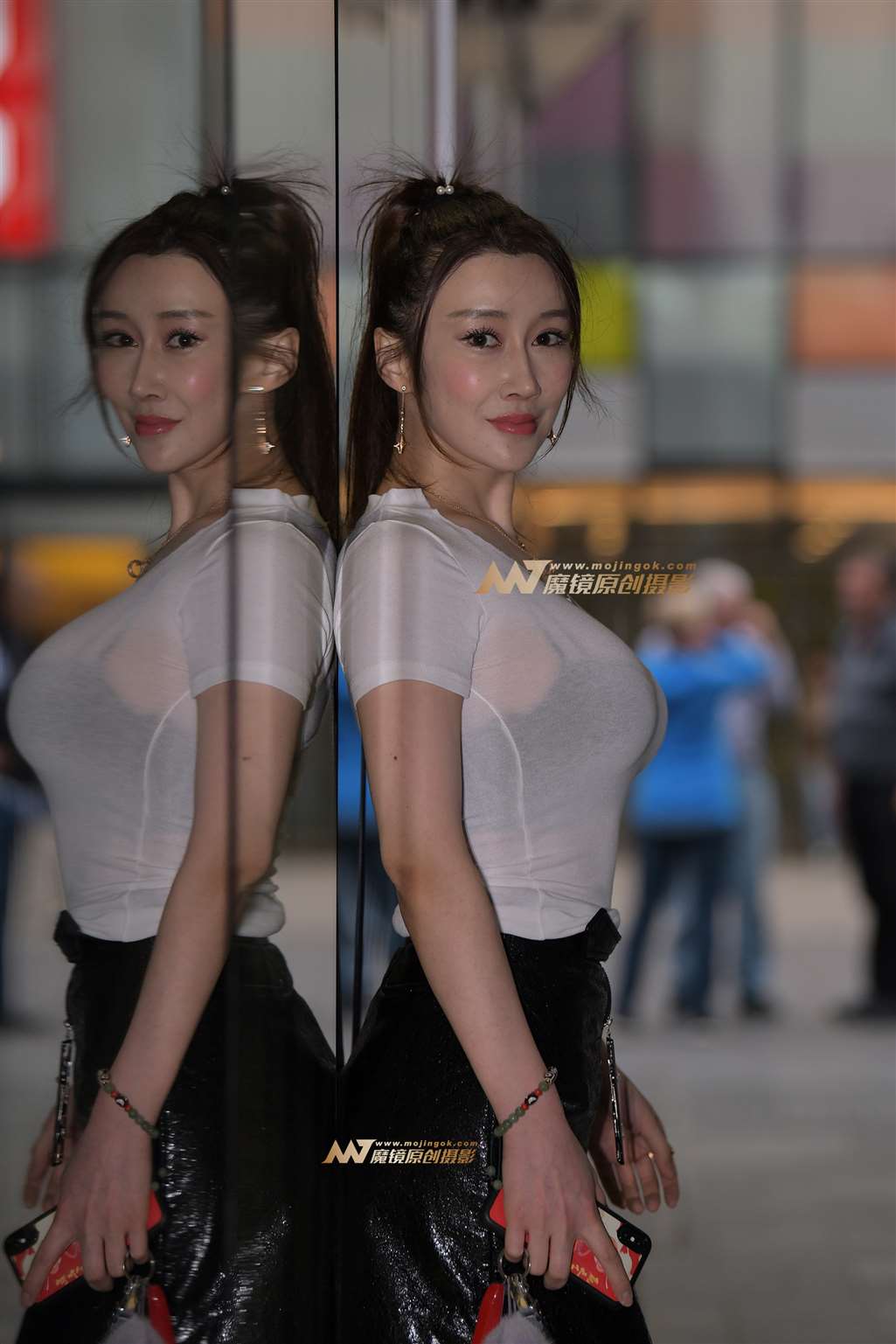 图片[2]-【红石赛帖】傍晚拍漂亮少妇-流行馆