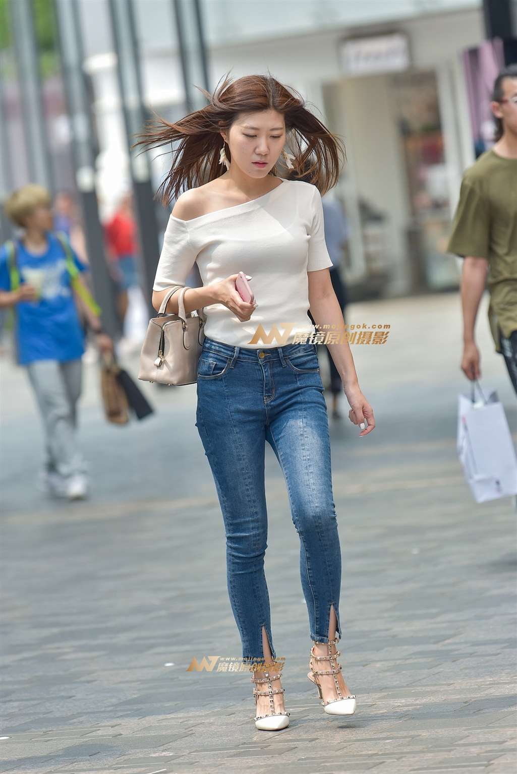 图片[5]-蓝色紧牛美女-流行馆